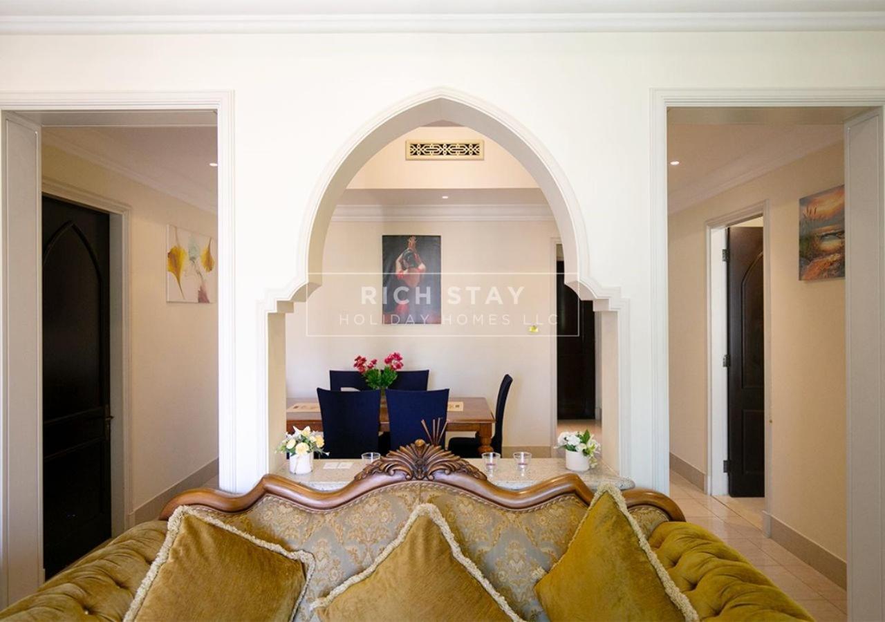 Incredible 2Br Apartment, Downtown With Burj & Dubai Mall View By Rich Stay Exterior photo